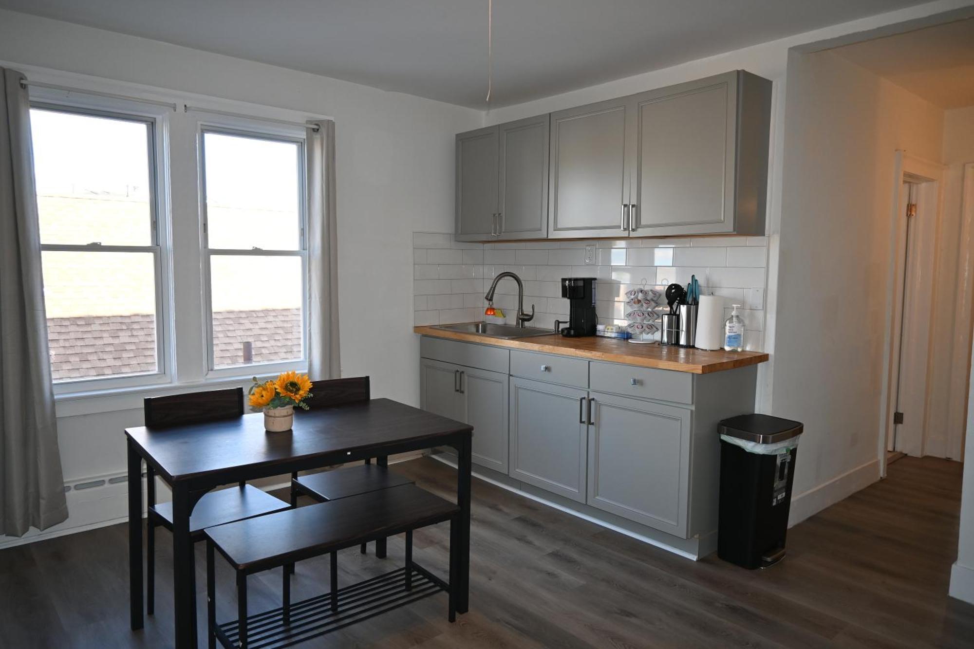 Downtown 2br Family Pet Friendly Appartement