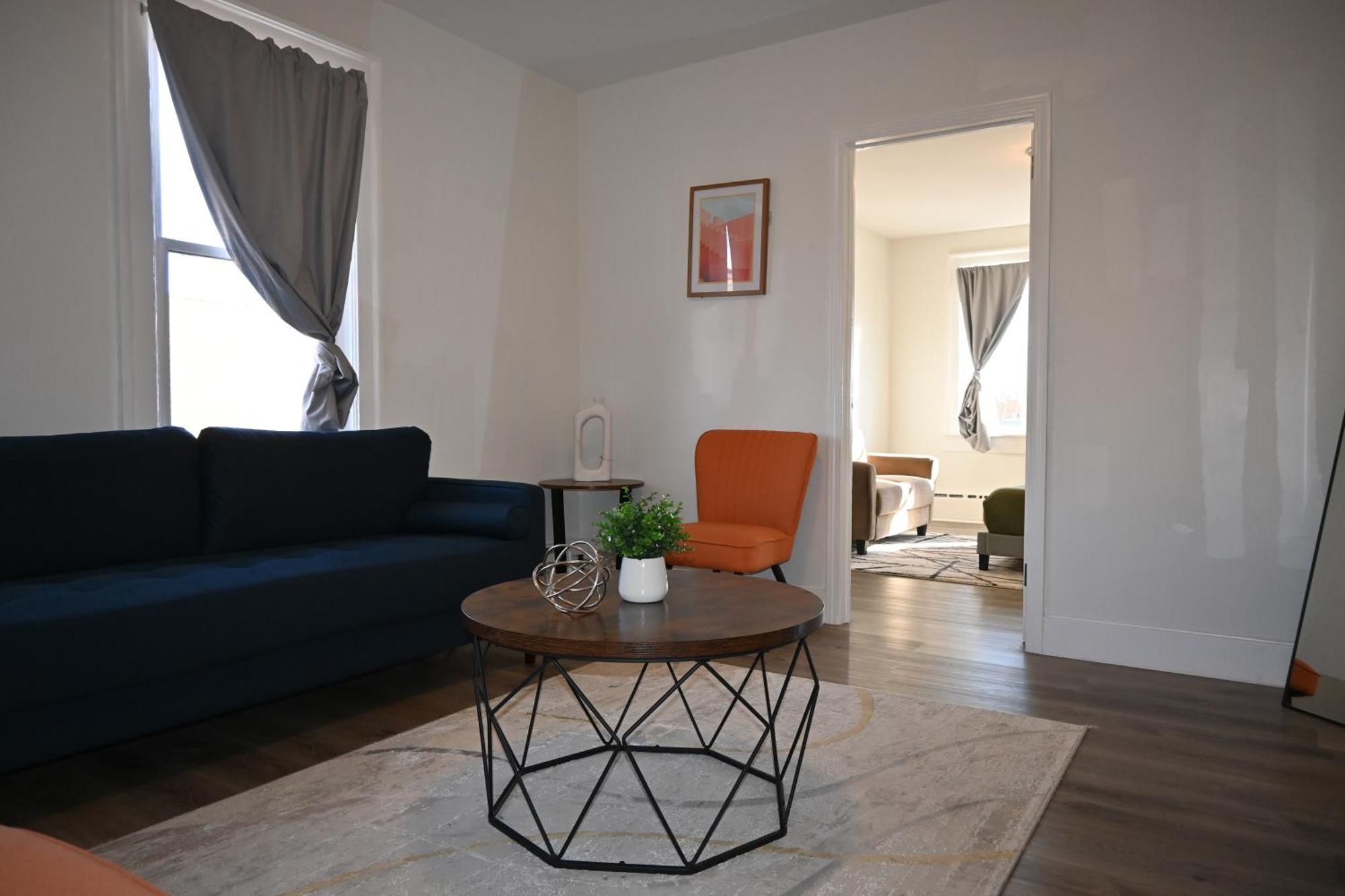 Downtown 2br Family Pet Friendly Appartement
